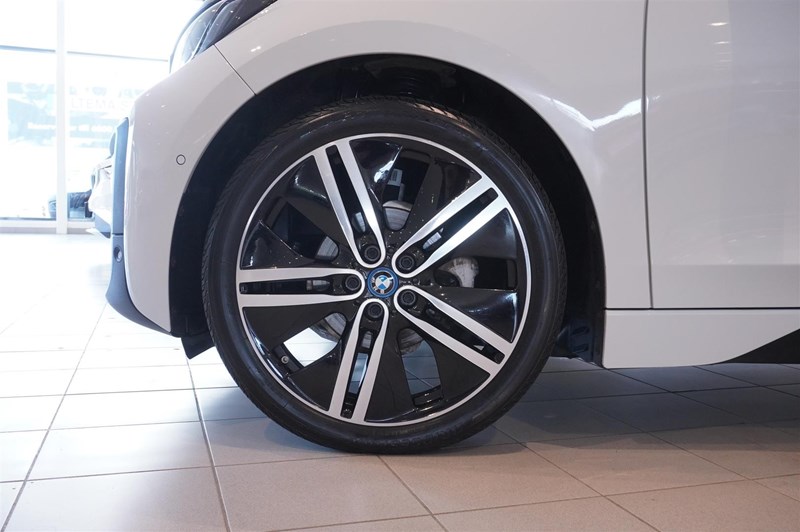BMW i3 120 Ah Charged BSI Re-Lease_11
