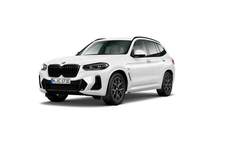xDrive30e M Sport Navi Kamera HiFi Rattvärme Drag_2