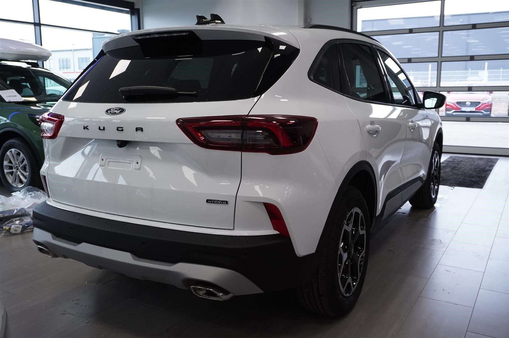 Active 2.5 Plug-In Hybrid FWD 243hk CVT Inkl. Vinterpaket_5