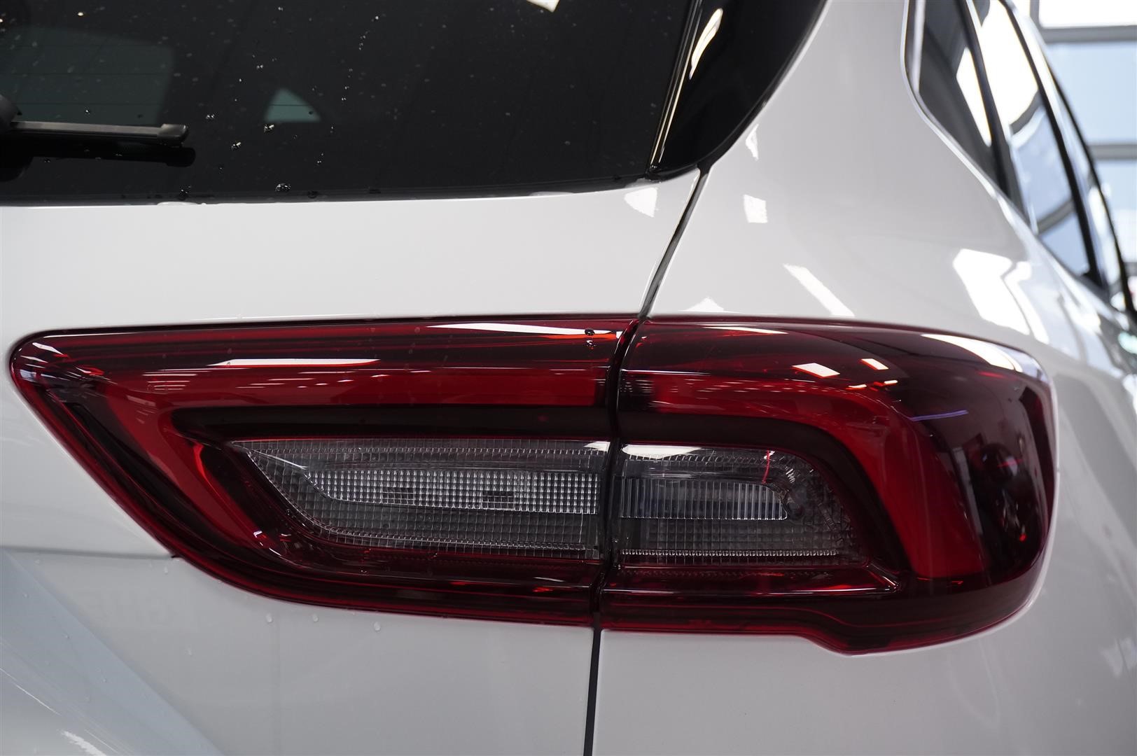 Active 2.5 Plug-In Hybrid FWD 243hk CVT Inkl. Vinterpaket_7