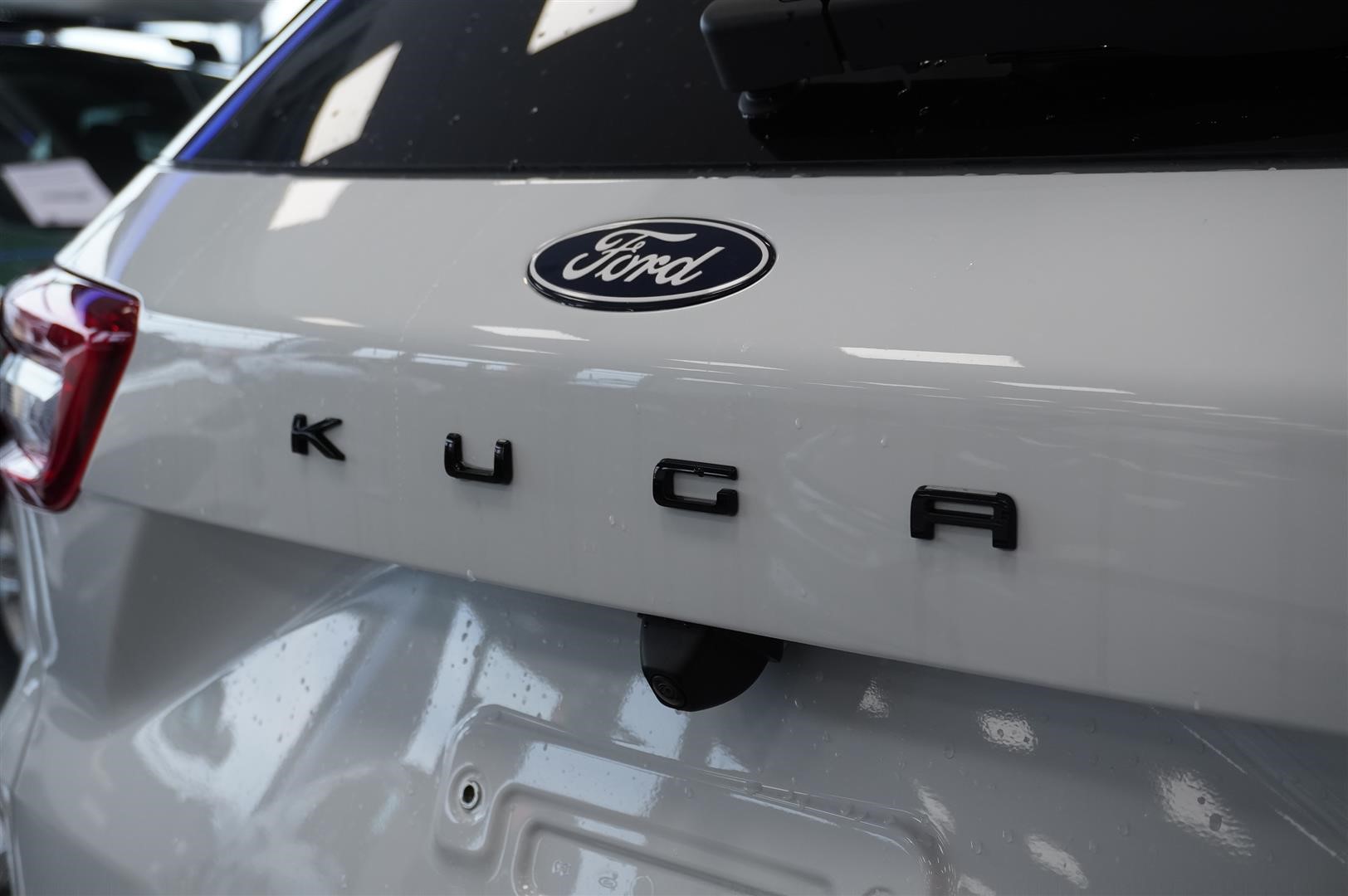Active 2.5 Plug-In Hybrid FWD 243hk CVT Inkl. Vinterpaket_8
