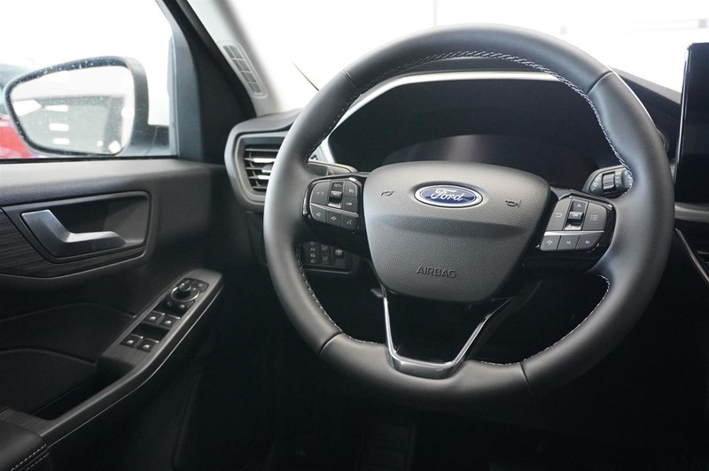 Active 2.5 Plug-In Hybrid FWD 243hk CVT Inkl. Vinterpaket_14