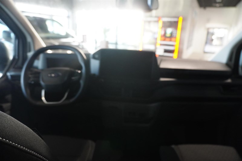 Kombi Minibuss Trend 320l LWB 2.0l 170hk 8AT FWD Diesel_10
