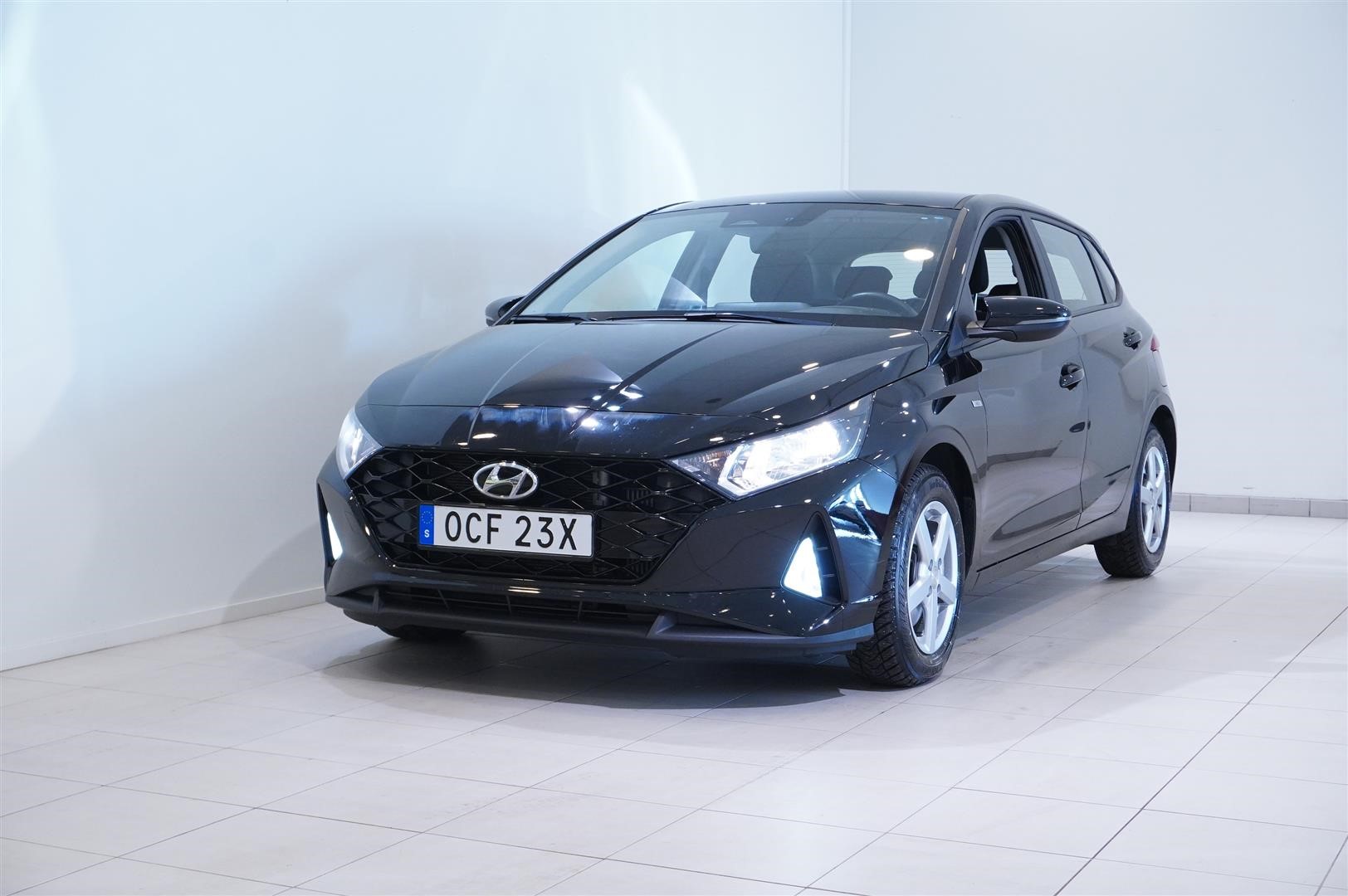 5 Doors 1.0 T-GDi 7DCT MHEV Essential