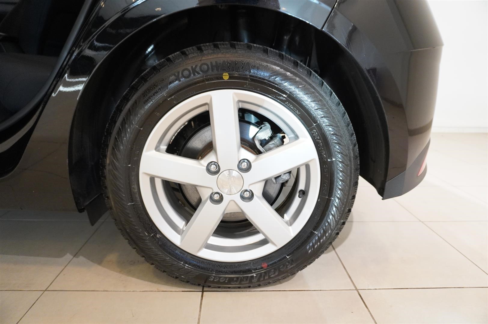 5 Doors 1.0 T-GDi 7DCT MHEV Essential_7