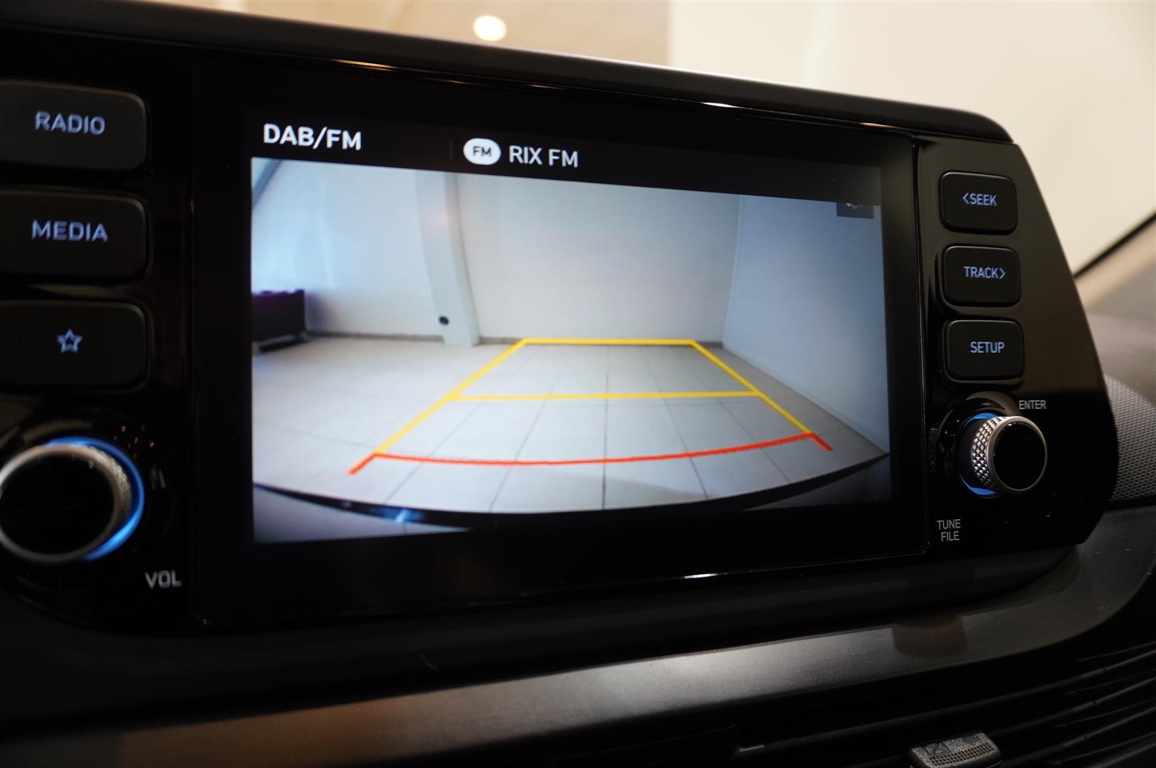 5 Doors 1.0 T-GDi 7DCT MHEV Essential_16