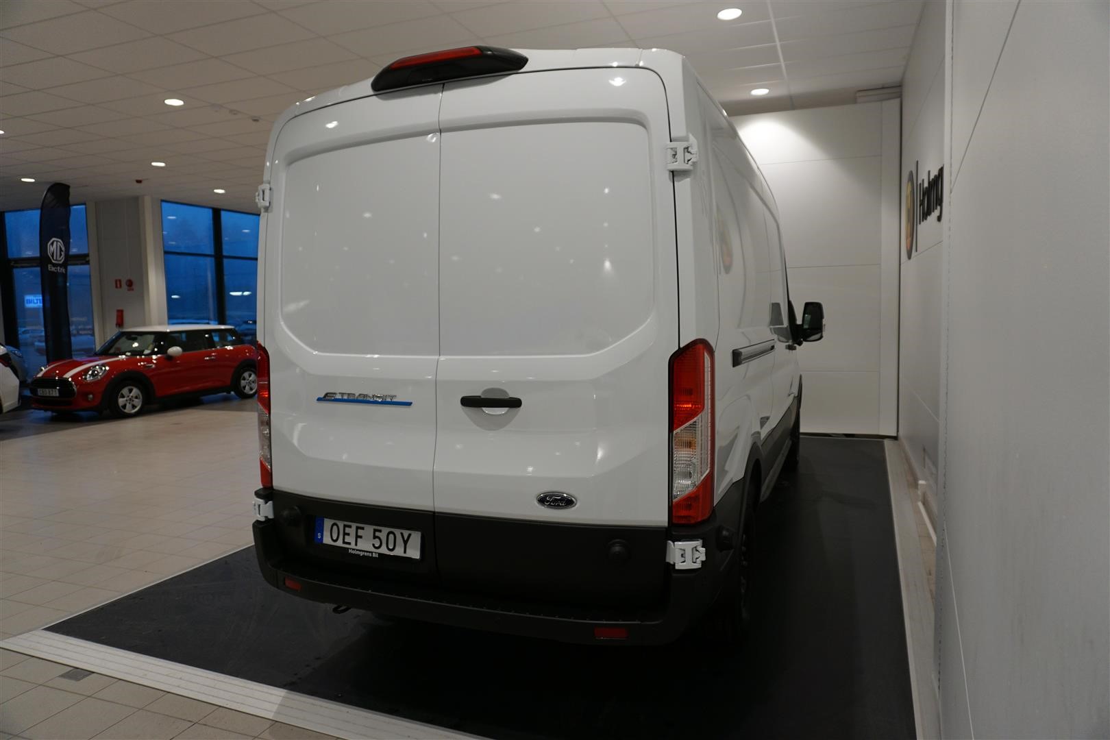 E-Transit Skåp Trend 350 L3 Bev 184 hk 135 kW 1at Rwd_15