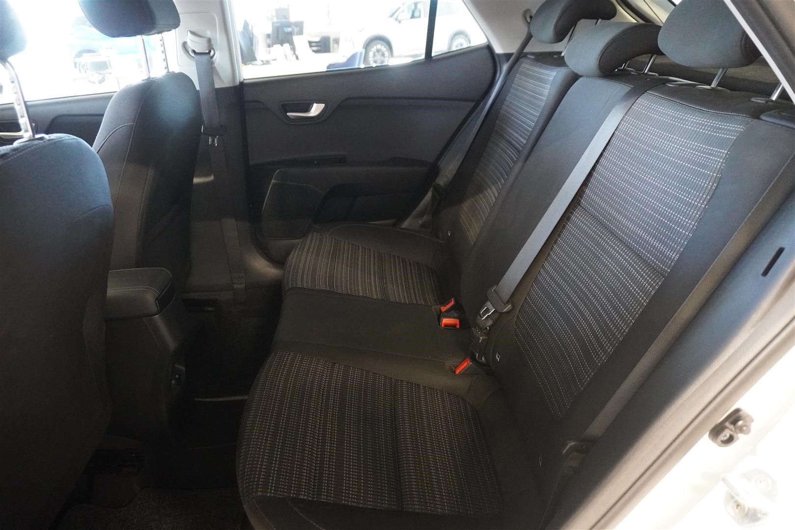 1.0 T-GDi 100hk Advance Plus Backkamera CarPlay_7