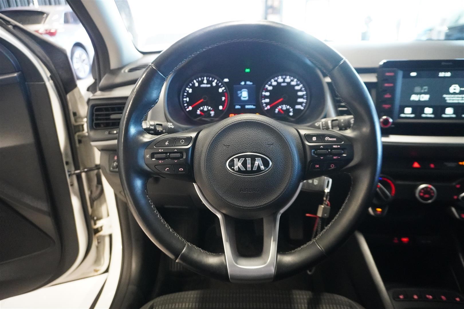 1.0 T-GDi 100hk Advance Plus Backkamera CarPlay_11