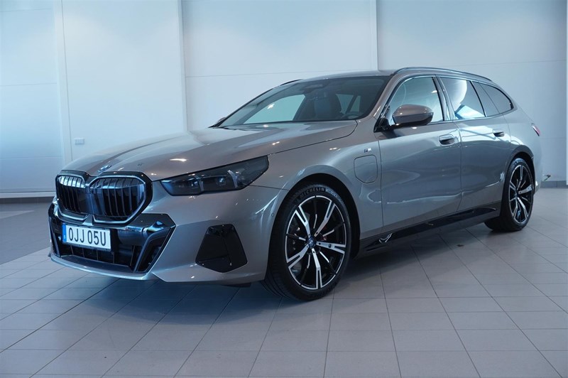 Touring M Sport Pro Business Ed Drag DA Pro H K
