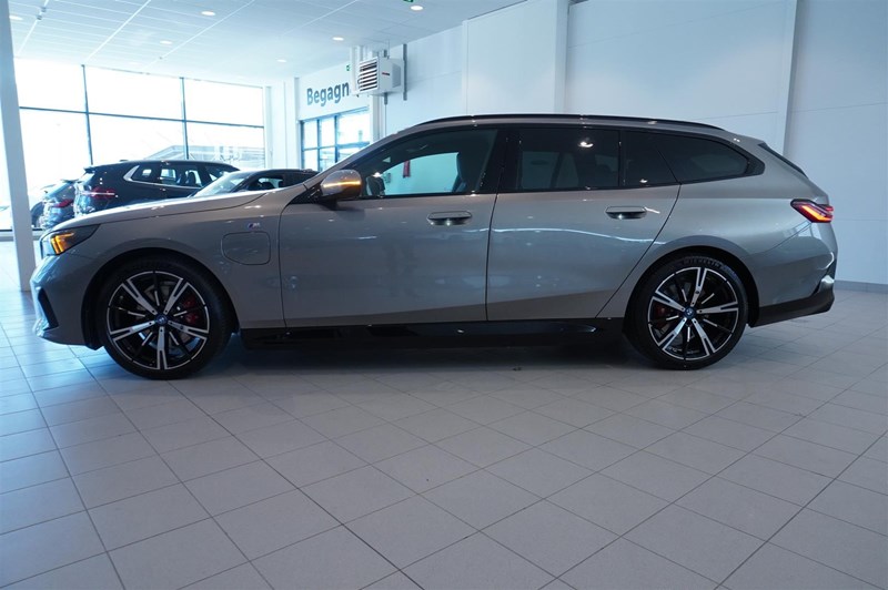 Touring M Sport Pro Business Ed Drag DA Pro H K_2