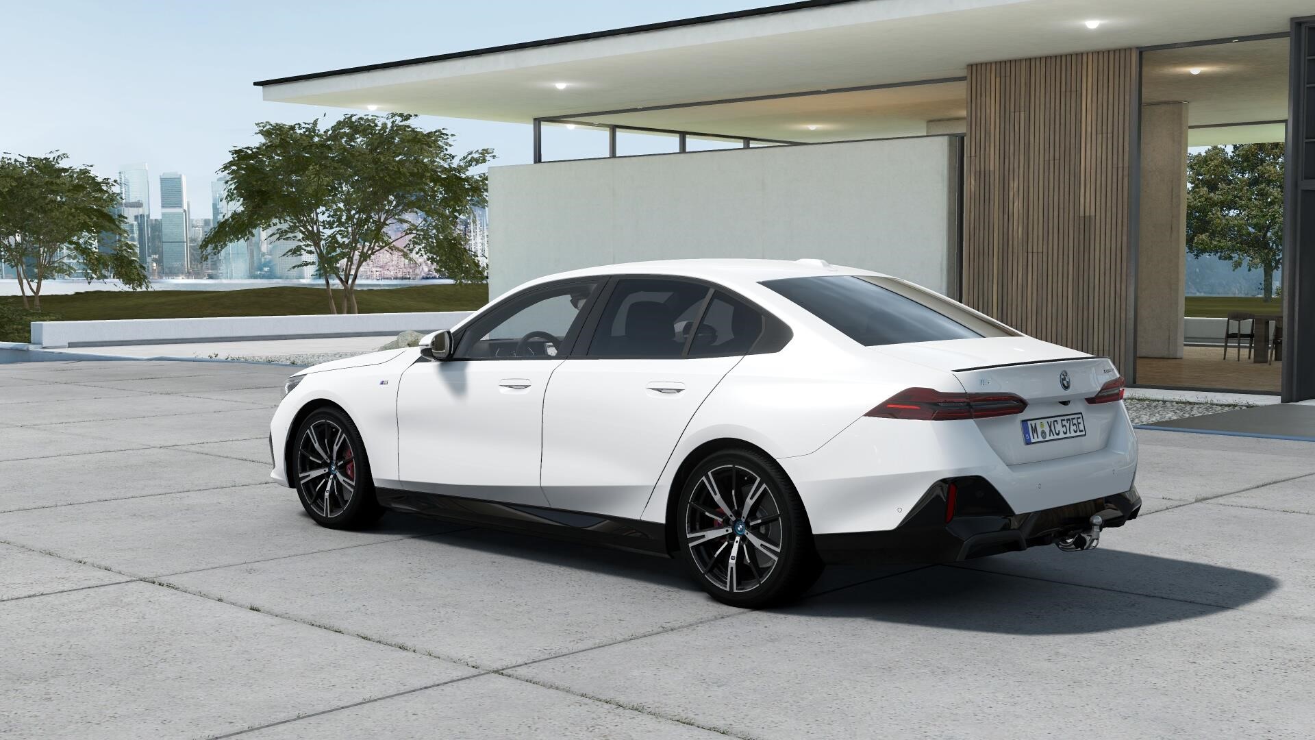 Sedan M Sport Pro Innovation Travel Comfort DAP Drag_1