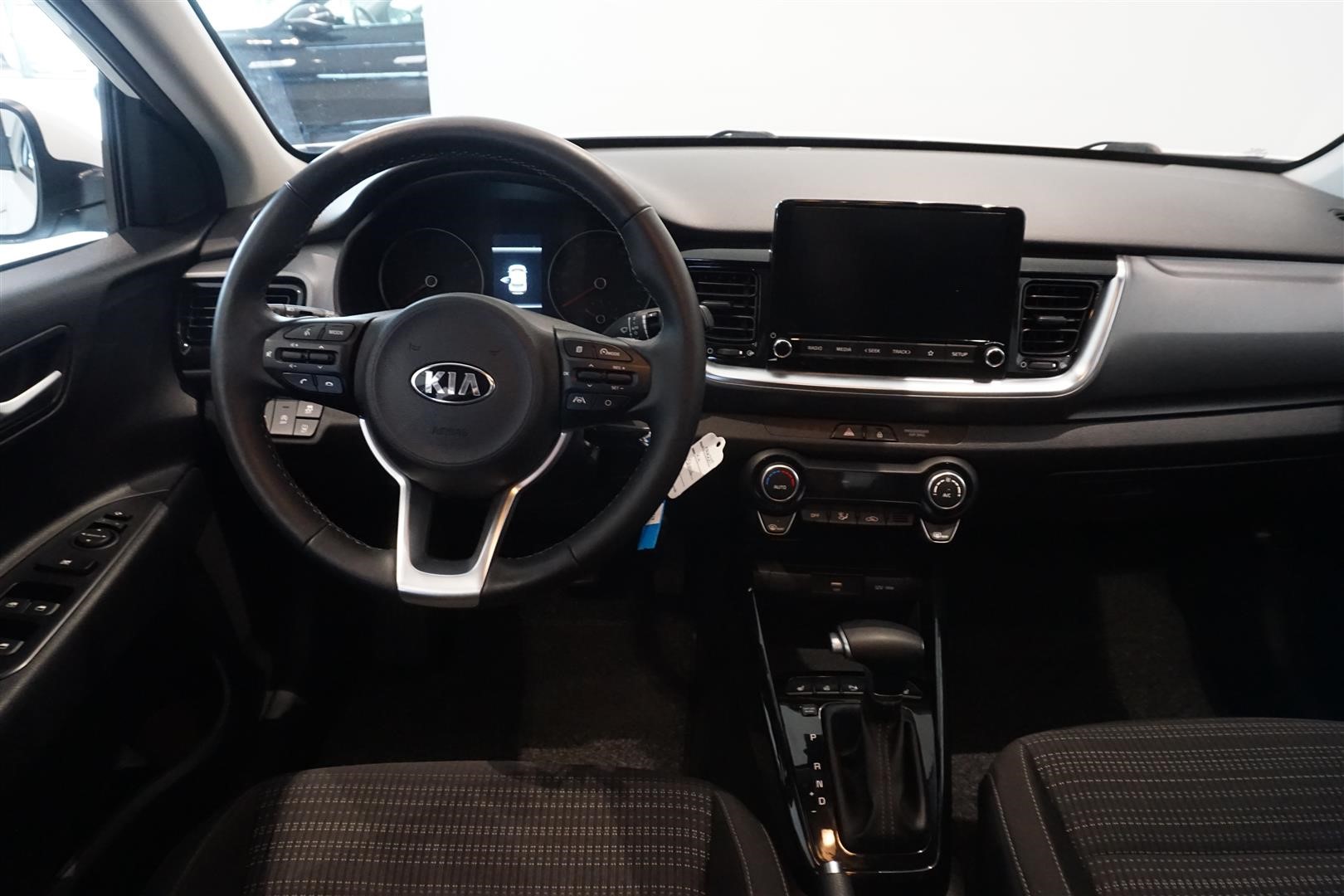 KIA Stonic 1.0 T-GDi 48V Automat Backkamera 120hk_6