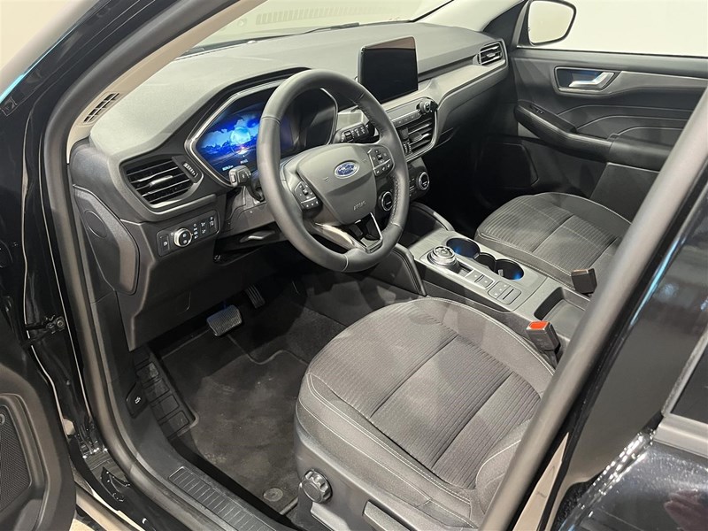 Ford Kuga Titanium Plug-In FWD 225hk CVT Vinterpaket_3