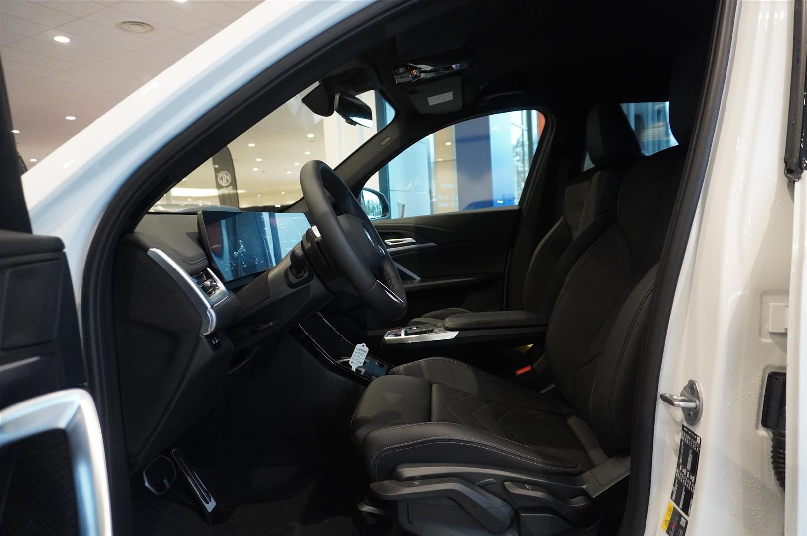 xDrive M Sport Active Launch Ed Drag Premium DA+_6