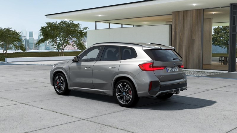 xDrive30e M Business Launch Edition El-Stol H K Rattvärme Tonade Rutor_1