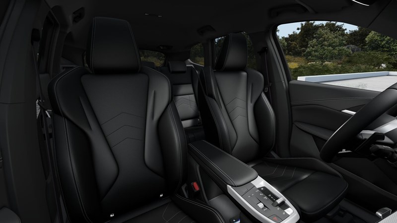 xDrive30e M Business Launch Edition El-Stol H K Rattvärme Tonade Rutor_9