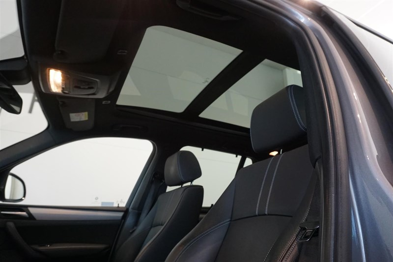 BMW X3 xDrive30d M-Sport Innovation Panorama Värmare 258hk_12