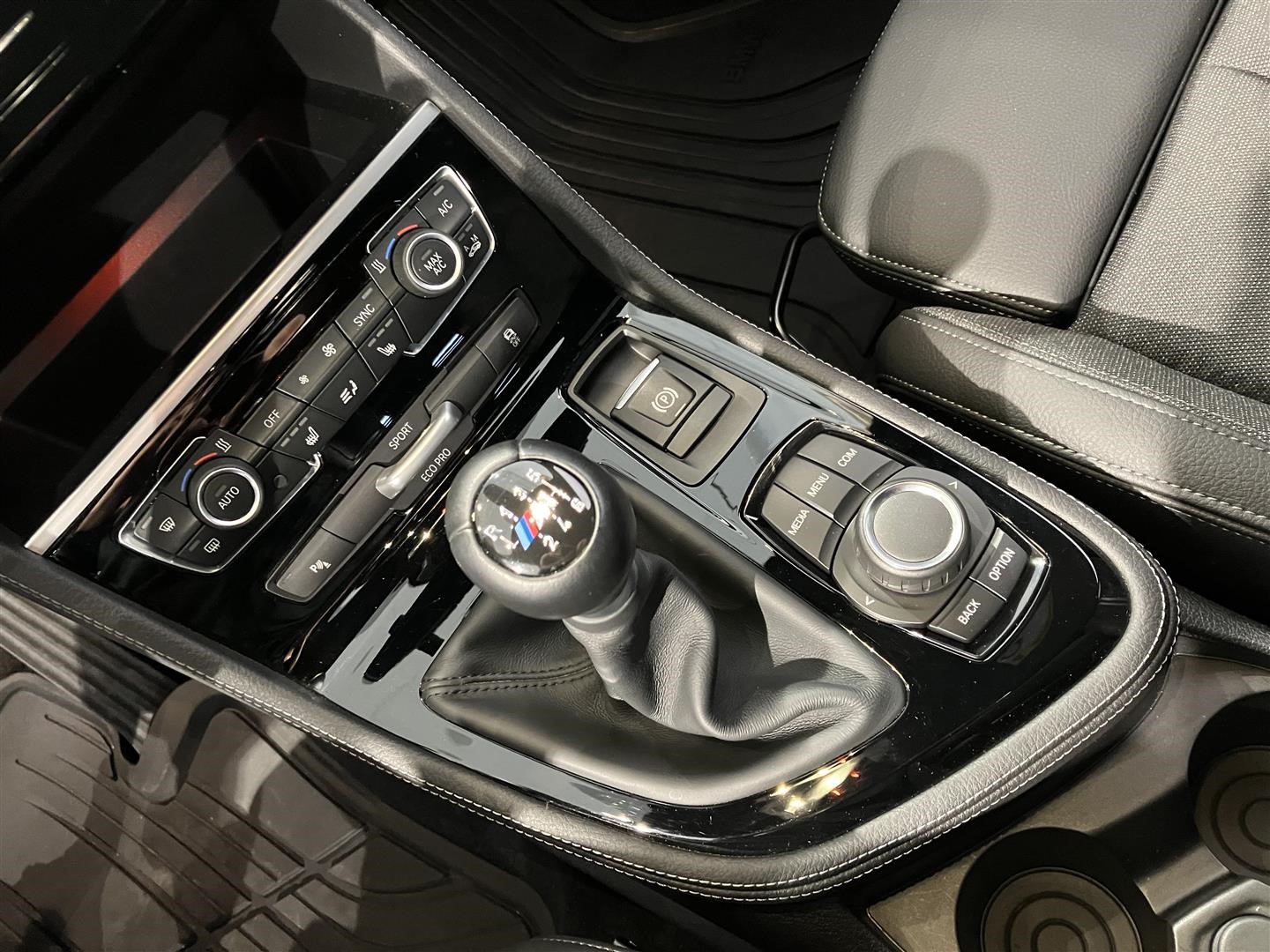 BMW 218d Gran Tourer M-Sport 7-Sits Backkamera Drag_9