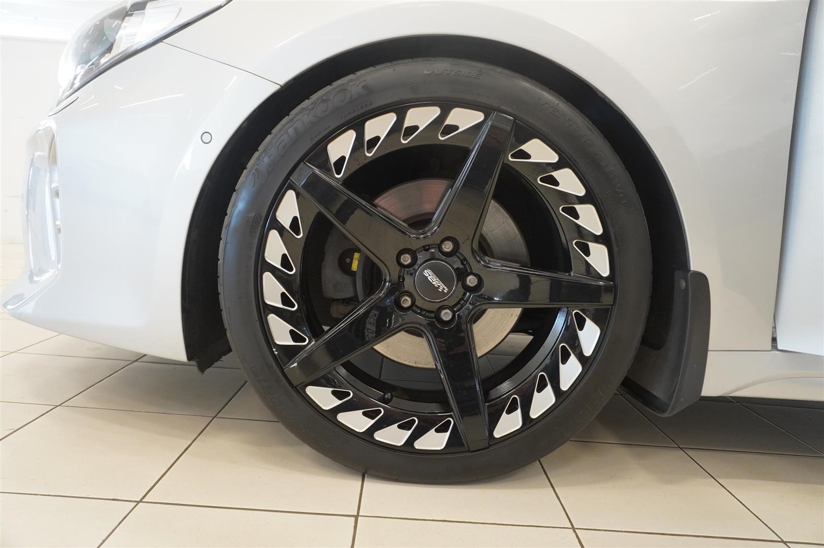 GT-Line 1.7 Vgt DCT Drag_11