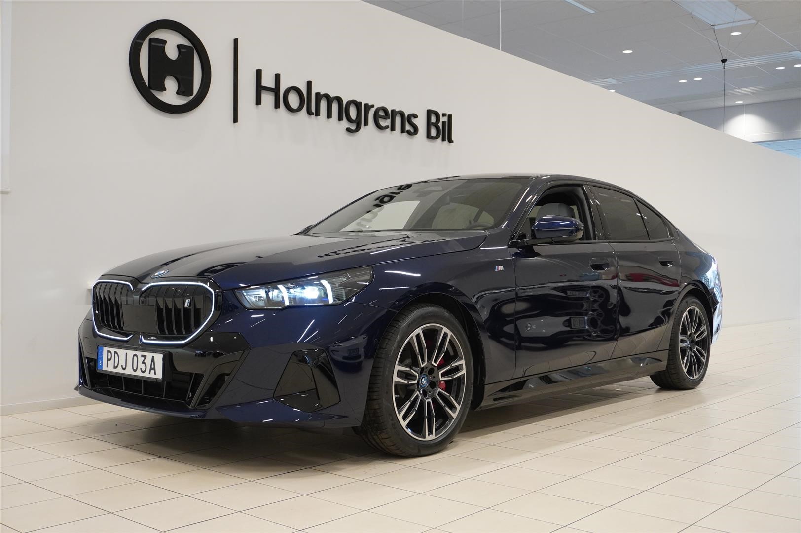 M Sport Pro Innovation Travel Komfortstol Panorama Drag