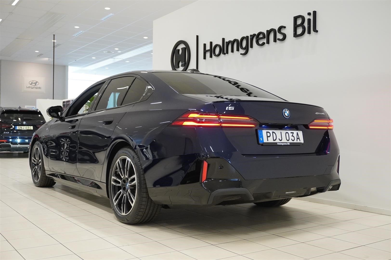 M Sport Pro Innovation Travel Komfortstol Panorama Drag_1