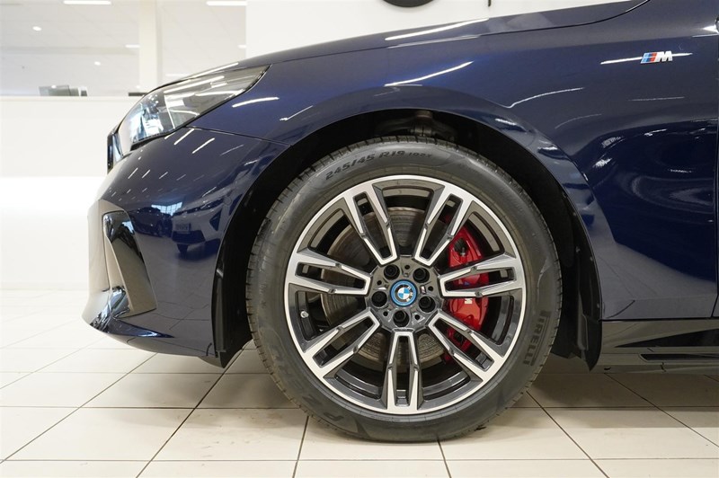 M Sport Pro Innovation Travel Komfortstol Panorama Drag_7