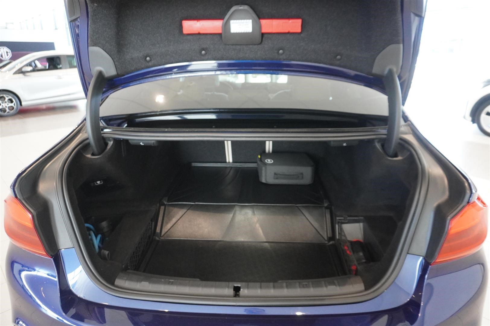 Sedan M-Sport Innovation Drag HUD Läder HiFi_4