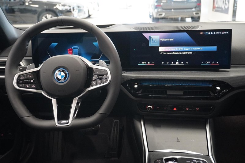 Touring M Sport Business Launch Edition Panorama H K El-Stol Adaptiv-Led 2.99% Ränta_12
