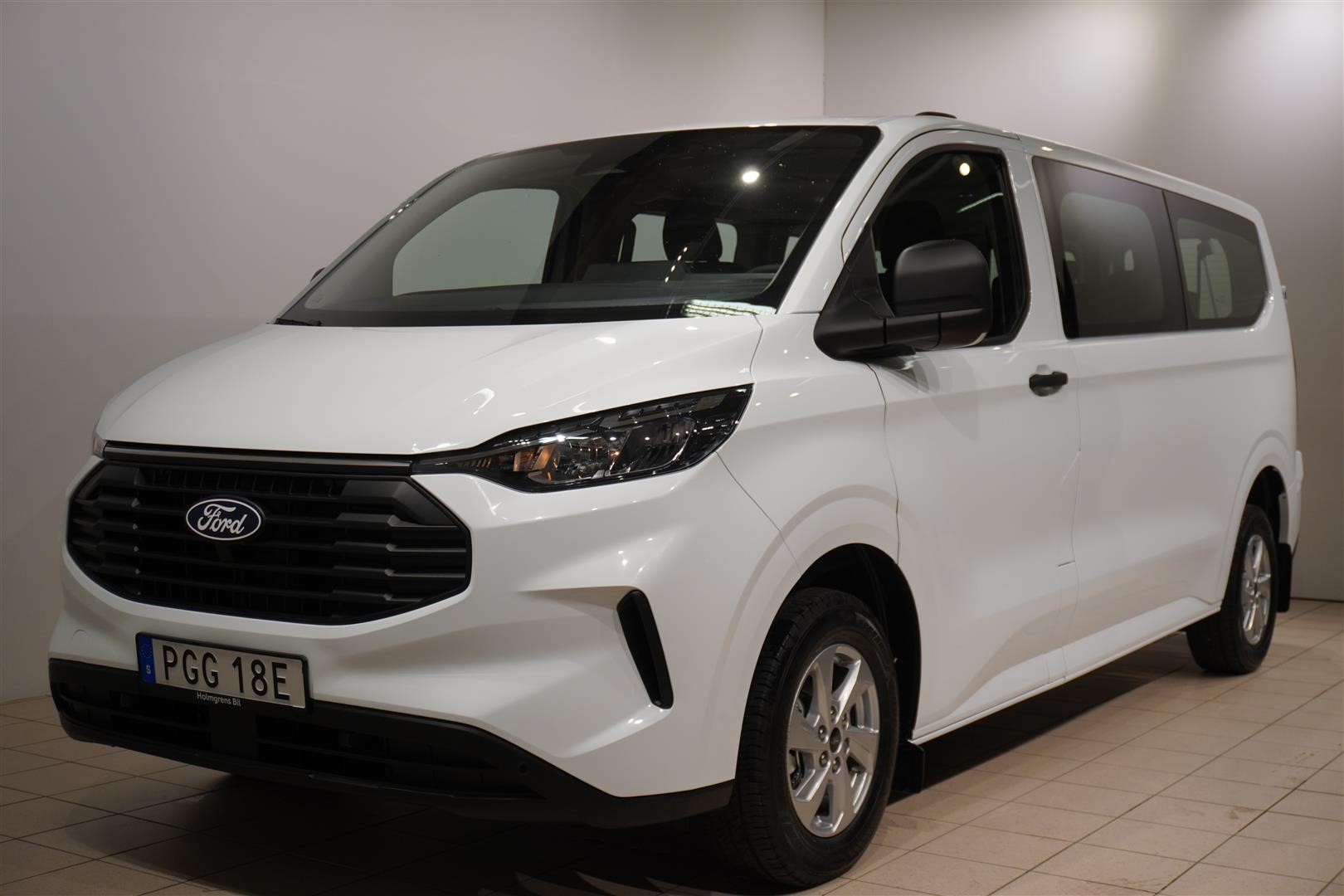 Kombi Minibuss Trend 320l LWB 2.0l 170hk 8AT FWD Diesel