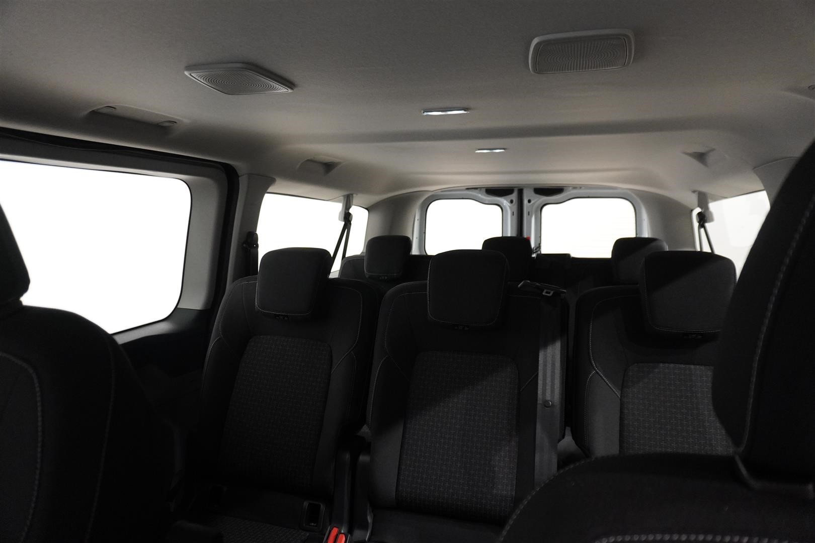 Kombi Minibuss Trend 320l LWB 2.0l 170hk 8AT FWD Diesel_7