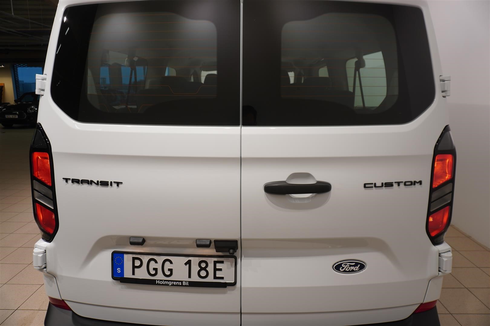 Kombi Minibuss Trend 320l LWB 2.0l 170hk 8AT FWD Diesel_8