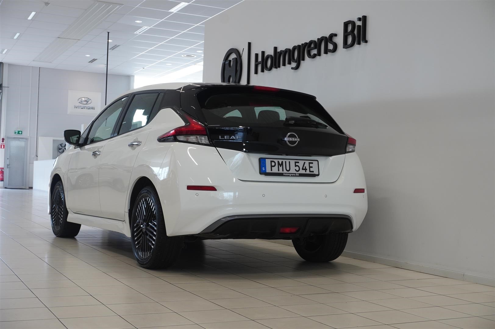 E+ Acenta My22 59 kWh_3