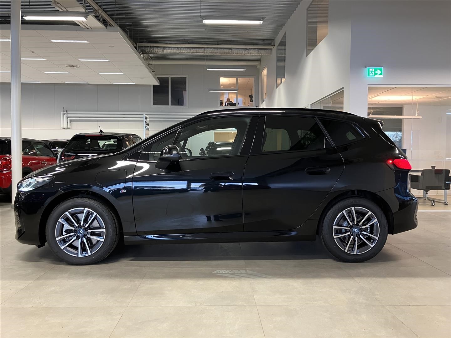 Tourer M Sport Keyless Adaptiv-Led Dragkrok Rattvärme Tonade Rutor_2