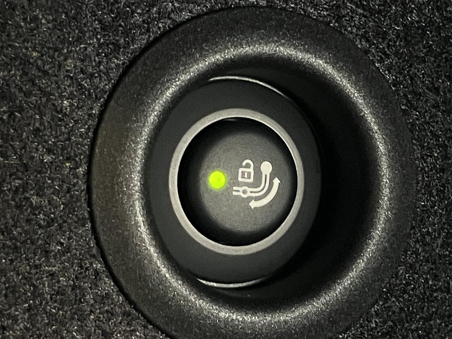 Tourer M Sport Keyless Adaptiv-Led Dragkrok Rattvärme Tonade Rutor_5