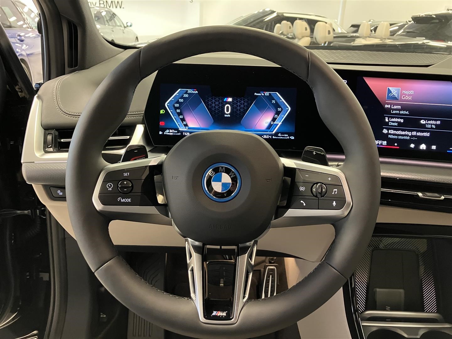 Tourer M Sport Keyless Adaptiv-Led Dragkrok Rattvärme Tonade Rutor_10