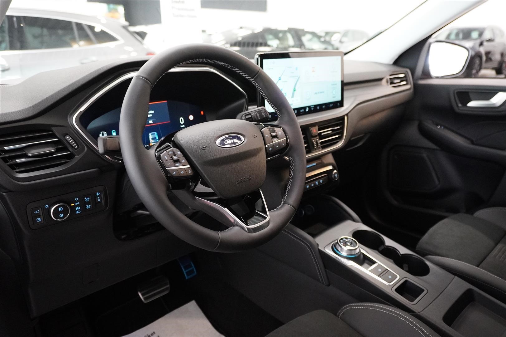 Active X 2.5 Plug-In Hybrid FWD 243hk Business Edition_1