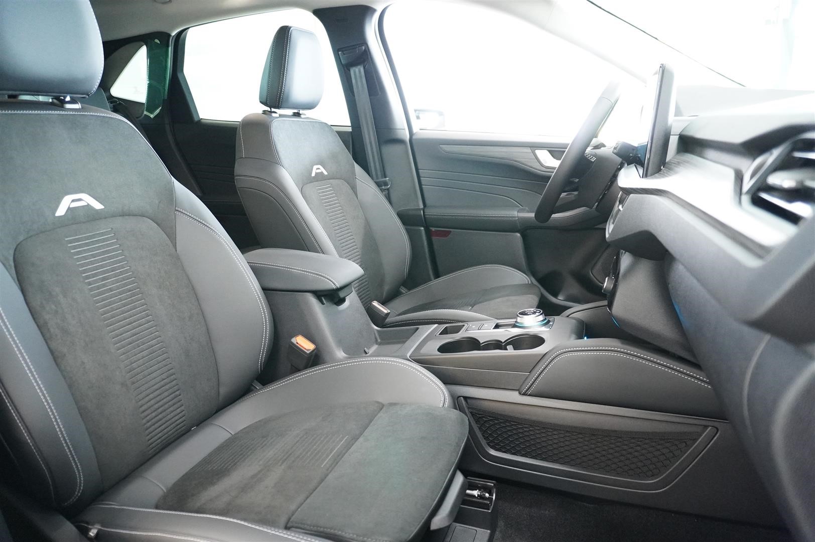 Active X 2.5 Plug-In Hybrid FWD 243hk Business Edition_7
