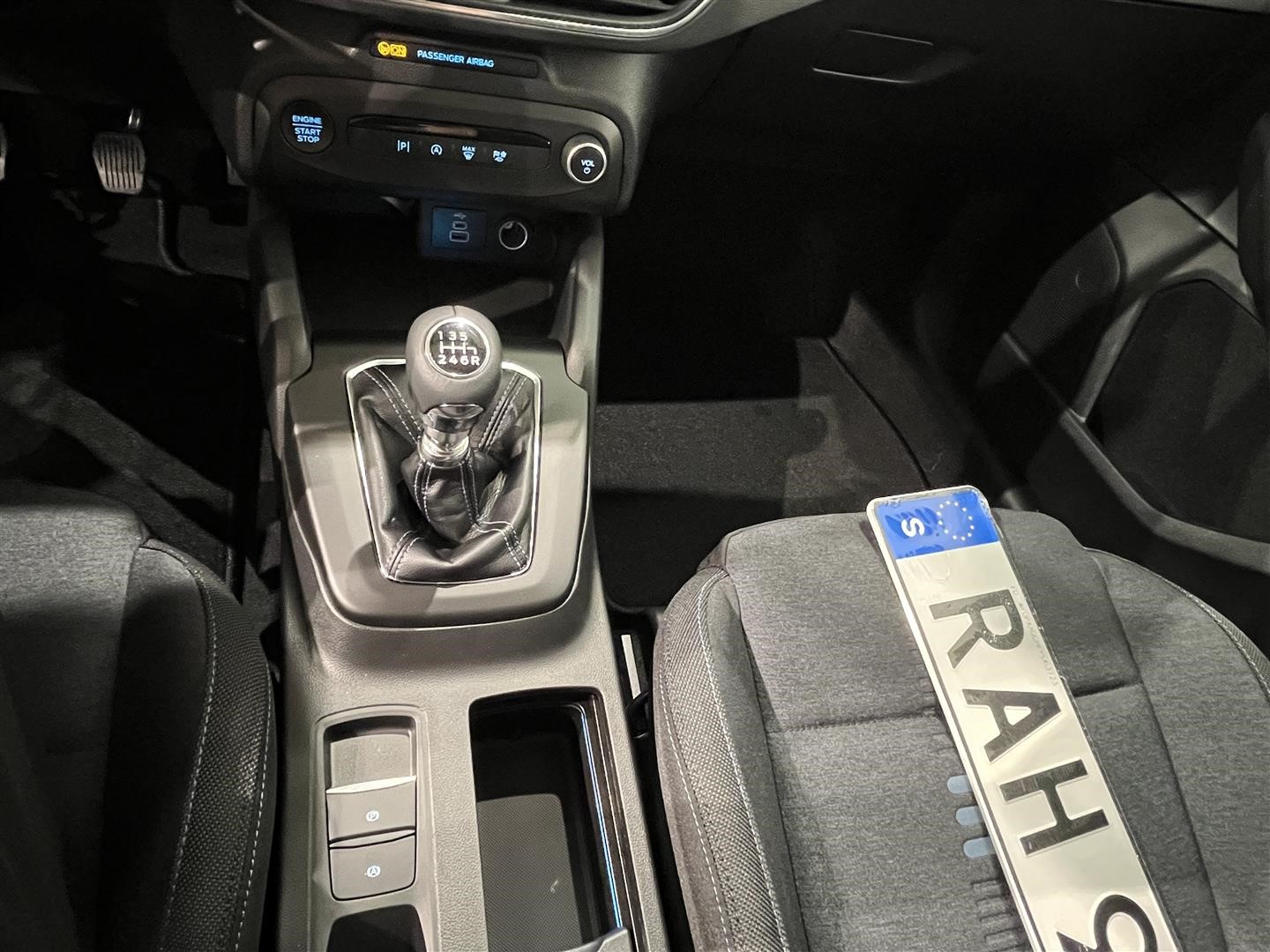 Ford Focus Active Kombi 1.0T EcoBoost MHEV 125hk E85 Edition 6MT_12