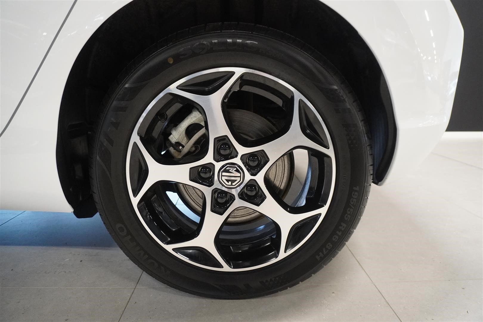 Mg3 Luxury 194hk 360° 2.85% Ränta_8