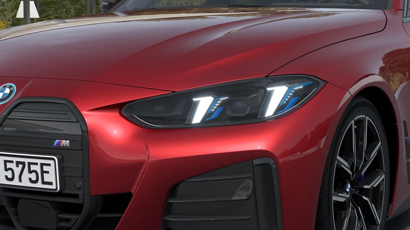 Fully Charged Launch Edition Driving Assistant Professional_5