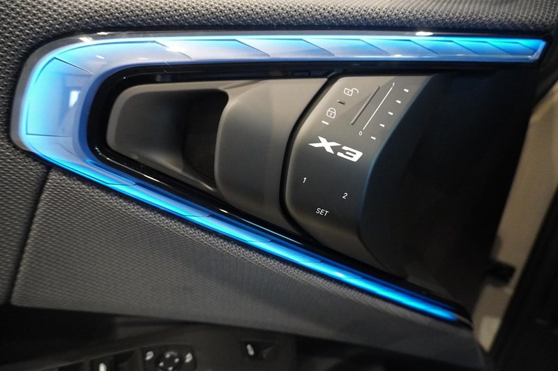30e xDrive M Sport Pro Business Launch Ed Drag H K DA Pro_12
