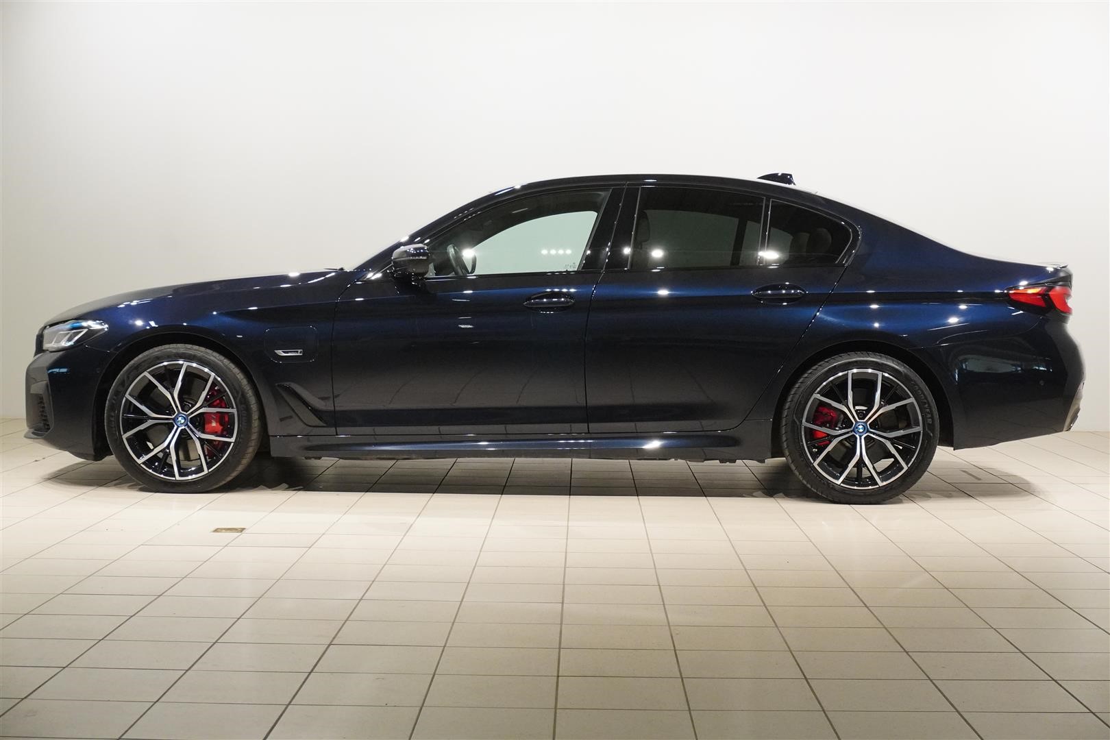 545 E  M-Sport DA+ H K Laser Pa+ Innovation_1
