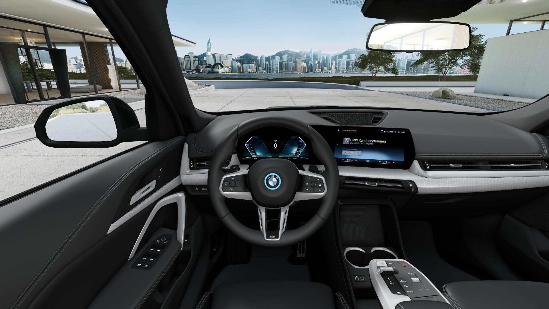 xDrive25e M Sport Active Launch Edition_11