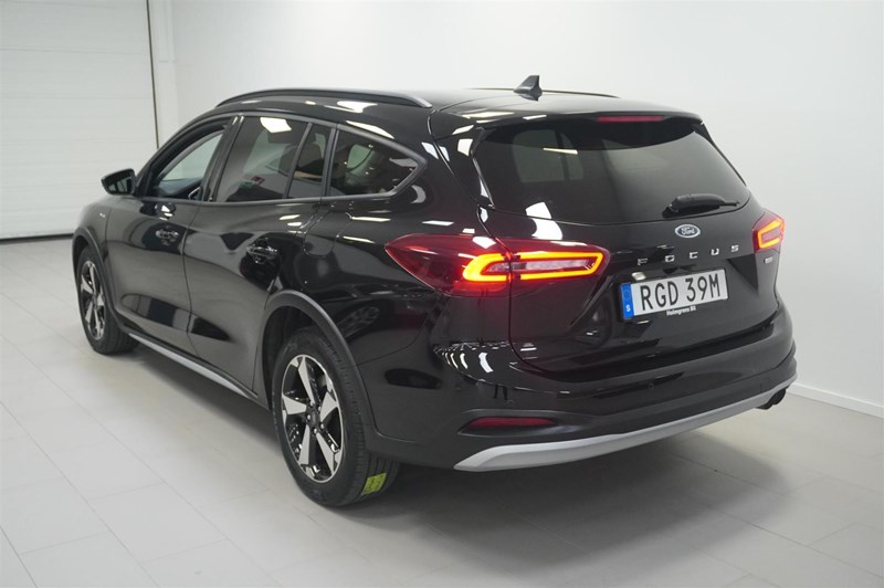 Ford Focus Active Kombi 1.0T EcoBoost MHEV 125hk E85 Edition 6MT_2