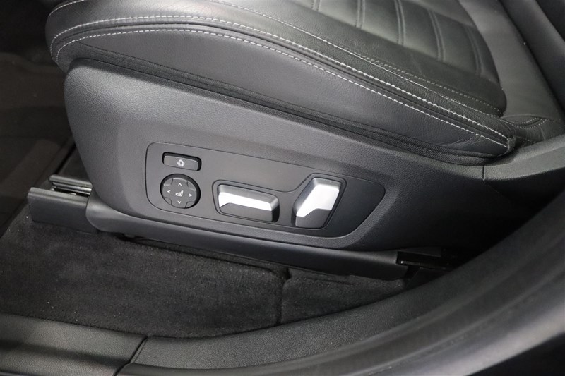 Charged Plus Harman Kardon Panoramadap Drag 20 Leasebar_9