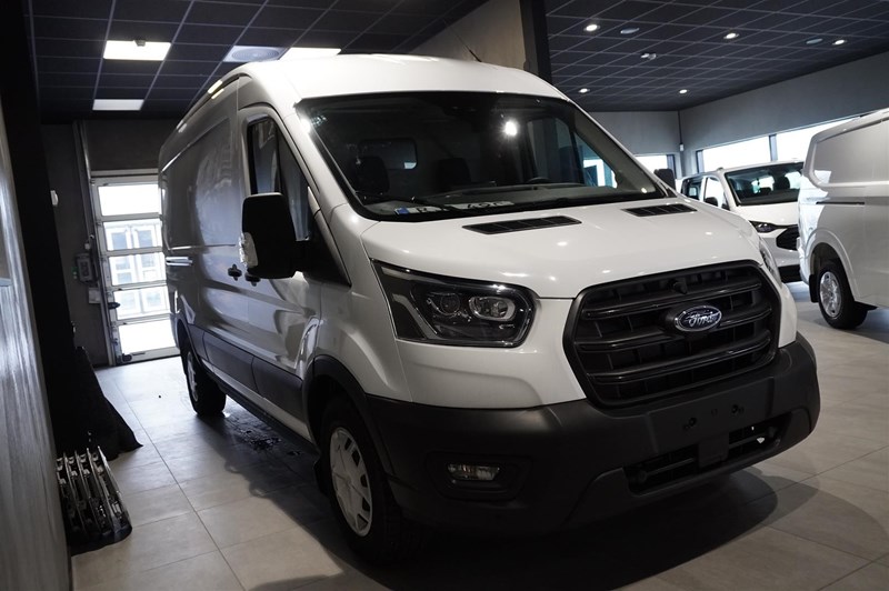 Skåp Trend 350 L3 2.0l Ecoblue 130 hk 6AT FWD Omgående Leverans_2
