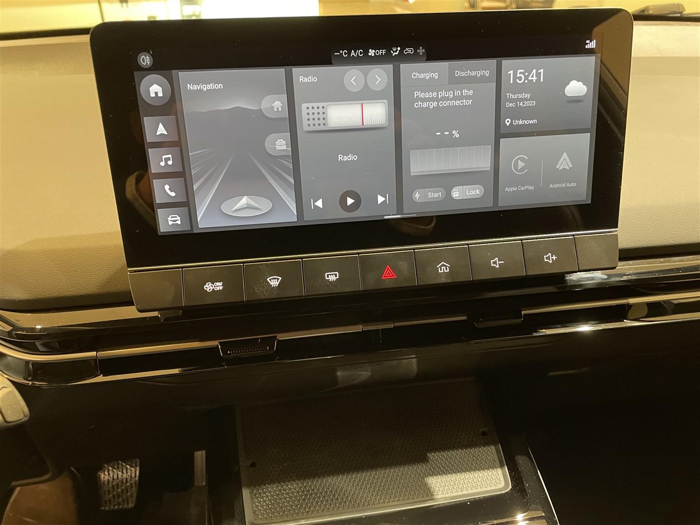Trophy Extended Range 77kWh_12