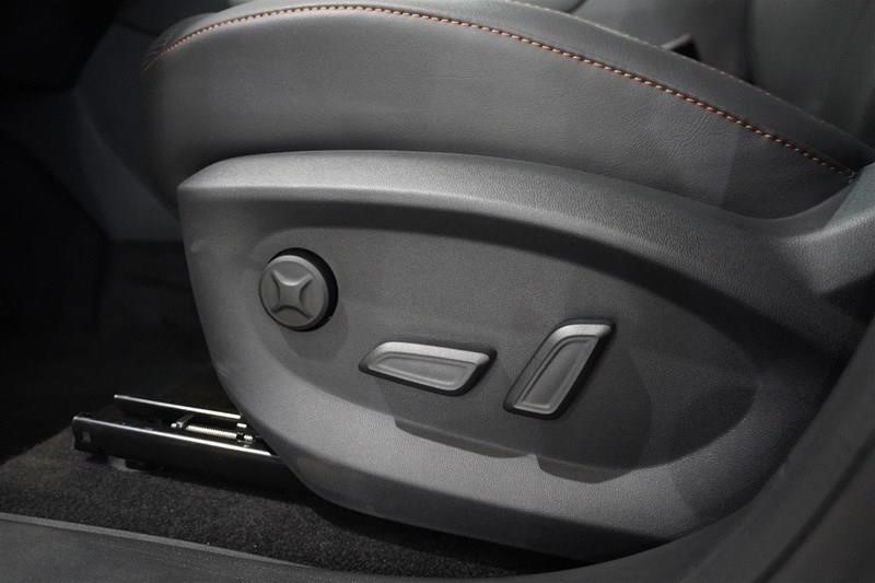 Hs Luxury 1.5T AT_4