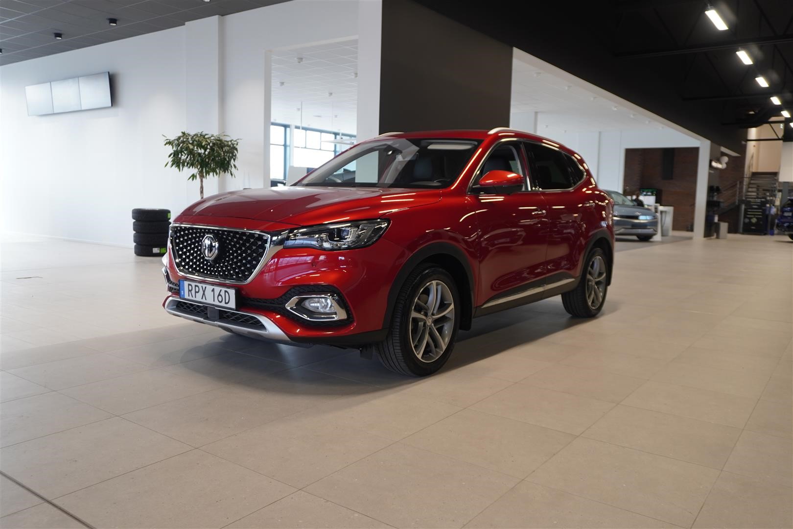 LHD Luxury 258hk 2022 Bilsgaranti Backkamera Taklucka Adaptiv Farthållare